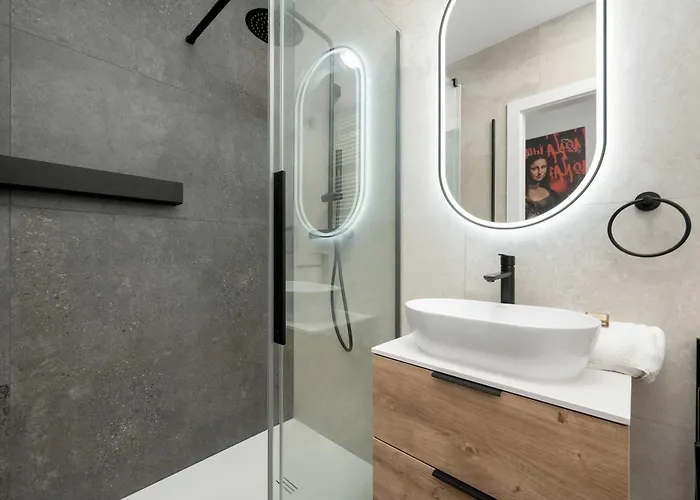 Apartament Near Centre Of With Ac And Parking By Renters Prestige