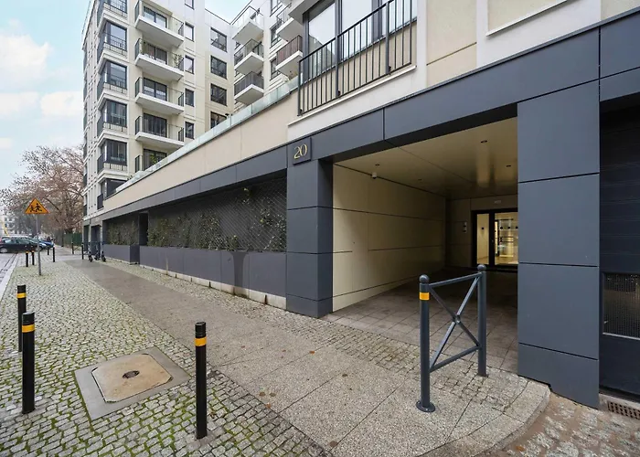 Near Centre Of With Ac And Parking By Renters Prestige Wroclaw