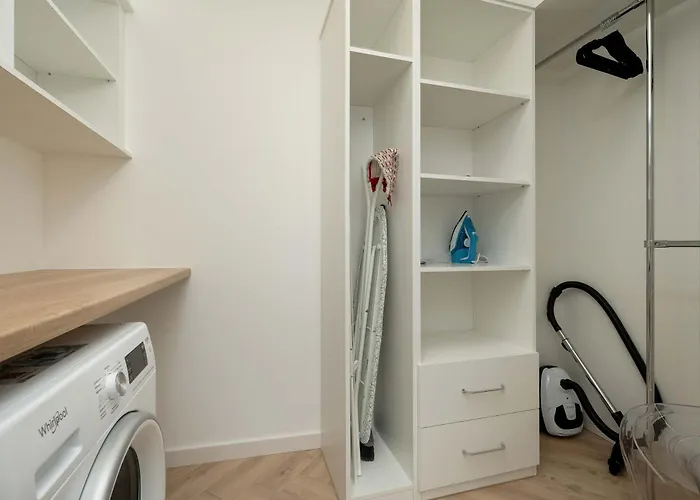 Near Centre Of With Ac And Parking By Renters Prestige Apartment Wroclaw