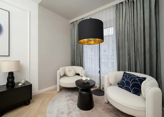 Apartman Near Centre Of With Ac And Parking By Renters Prestige Wrocław